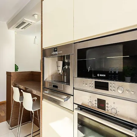 Lejlighed Parkside Flat With Private Garage *