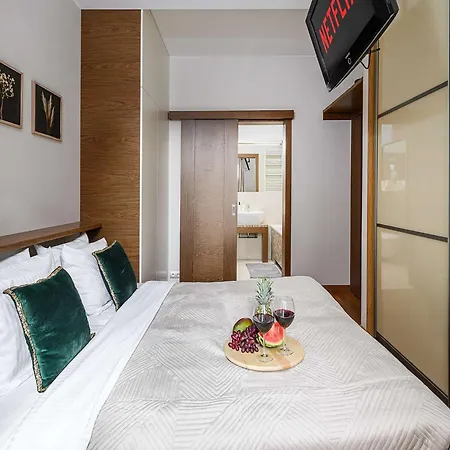 Lejlighed Parkside Flat With Private Garage *